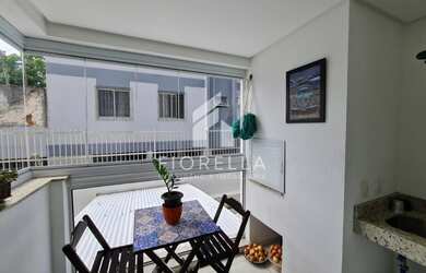 Imagem: O apartamento possui 2 Dormitórios, 2 Banheiros, 1 Vaga na