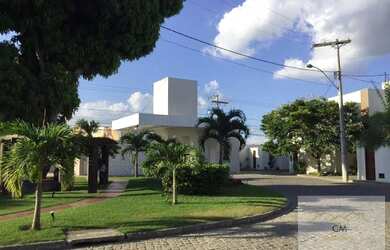 Imagem: A casa em condomínio e possui 3 Dormitórios, Suítes, 5 Banheiros