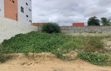 Imagem: O terreno possui 312m² de Área e está localizado em Caminho
