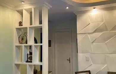 Imagem: O apartamento possui 1 Dormitório, 1 Banheiro, 1 Vaga na garagem