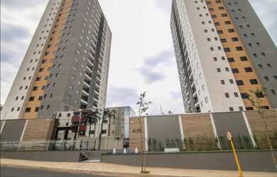 Imagem: O apartamento possui 3 Dormitórios, 2 Banheiros, 2 Vagas na