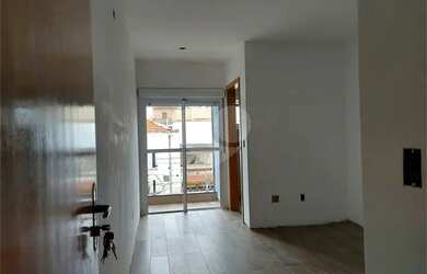 Imagem 6: sobrados novos -casa verde