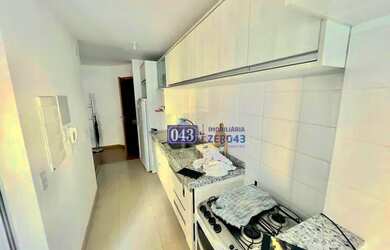 Imagem: O apartamento possui 2 Dormitórios, 2 Banheiros, 2 Vagas na