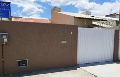 Imagem: A casa possui 2 Dormitórios, 2 Banheiros, 100m² de Área e