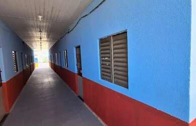 Imagem: A kitnet possui 5 Dormitórios, 5 Banheiros, 5 Vagas na garagem