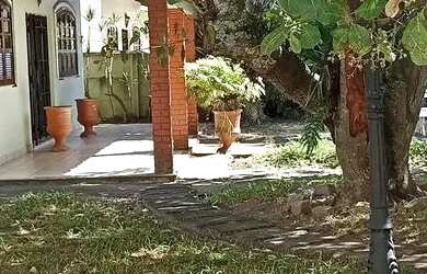 Imagem 8: Imóvel para aluguel tem 220 metros quadrados com 4 quartos em Cidade...