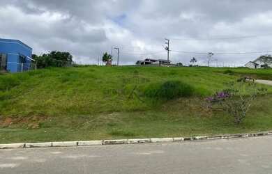 Imagem: O terreno possui 1.174m² de Área e está localizado em Bandeira