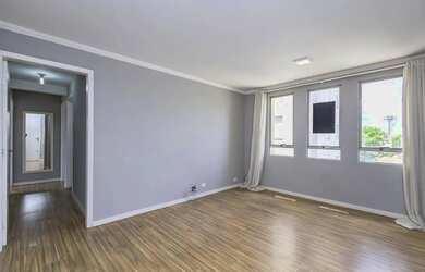 Imagem 3: Amplo e Arejado Apartamento, no Portão