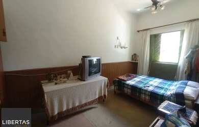 Imagem 10: Casa 3 dormitórios no bairro Menino Deus em Porto Alegre para Alugar