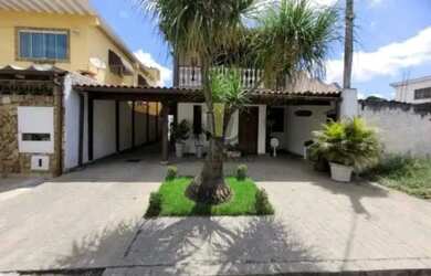 Imagem: A casa em condomínio possui 3 Dormitórios, 2 Banheiros, 2