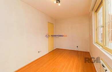 Imagem 8: Apartamento de 2 Dormitórios no bairro Auxiliadora, próximo a Plínio...