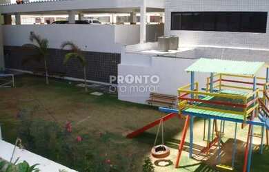 Imagem 2: Imóvel para venda tem 248 metros quadrados com 3 quartos em Casa Caiada...