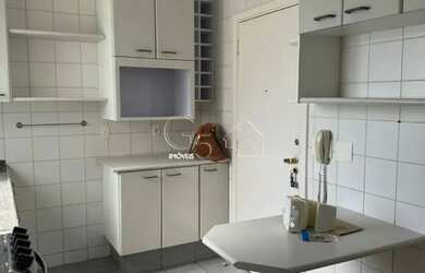 Imagem: O apartamento possui 3 Dormitórios, 2 Banheiros, 1 Vaga na