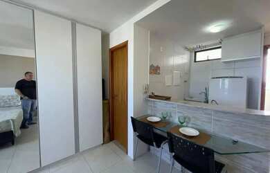 Imagem: O studio possui 1 Dormitório, 1 Banheiro, 1 Vaga na garagem