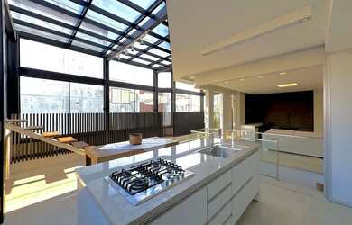 Imagem 9: HG Cobertura Duplex com 277 metros quadrados com 3 quartos em Agronômica...