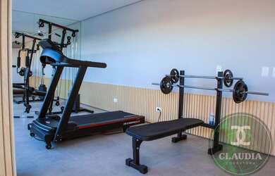 Imagem: O apartamento possui 2 Dormitórios, 1 Banheiro, 2 Vagas na