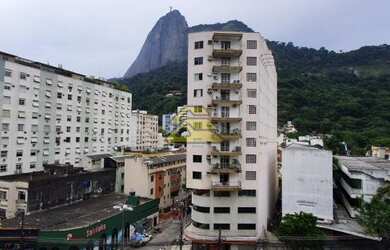 Imagem: O apartamento possui 2 Dormitórios, 2 Banheiros, 72m² de Área