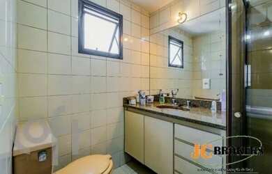 Imagem 13: Apartamento com 95 m², 3 Dormitórios sendo 1 suíte com banheira, Sala com dois ambientes