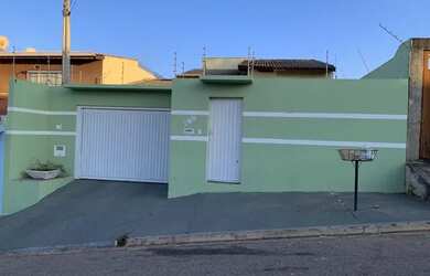 Imagem 1: VENDO ESTA CASA. 70m² de Área, 3 Vagas na garageme2 Dormitórios