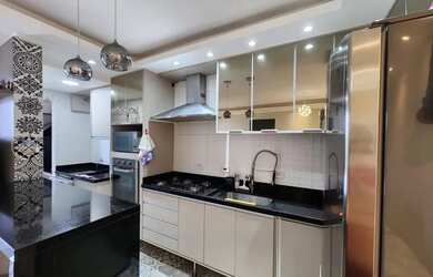 Imagem: O apartamento possui 3 Dormitórios, 2 Banheiros, 1 Vaga na