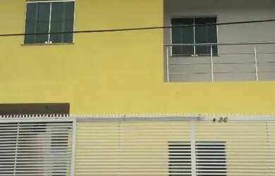 Imagem: A casa possui 3 Dormitórios, 3 Banheiros, 1 Vaga na garagem