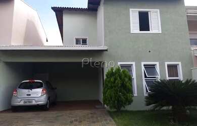 Imagem: A casa possui 3 Dormitórios, 2 Banheiros, 4 Vagas na garagem