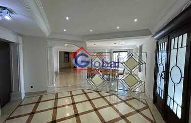 Imagem: O apartamento possui 5 Dormitórios, 5 Banheiros, 4 Vagas na