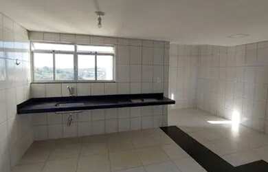 Imagem: O apartamento possui 3 Dormitórios, 1 Banheiro, 1 Vaga na garagem