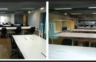 Imagem: O depósito possui 5 Vagas na garagem, 321m² de Área e está