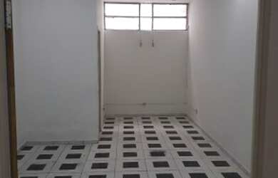 Imagem: O depósito possui 36m² de Área e está localizado em Santo