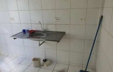 Imagem: A casa possui 2 Dormitórios, 1 Banheiro, 1 Vaga na garagem