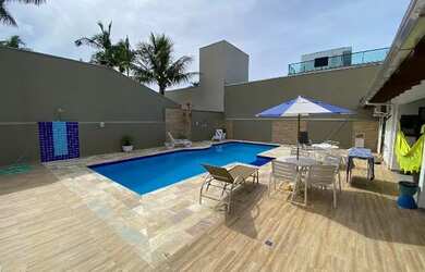 Imagem 1: Casa em caioba Pr. Piscina, 4 Vagas na garageme4 Dormitórios