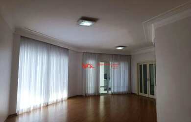 Imagem: O apartamento possui 4 Dormitórios, 5 Banheiros, 2 Vagas na