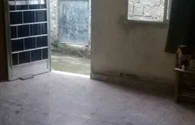 Imagem: A casa possui 2 Dormitórios, 1 Banheiro e está localizado