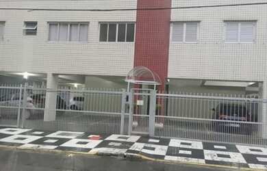 Imagem: O apartamento possui 1 Dormitório, 2 Vagas na garagem e está