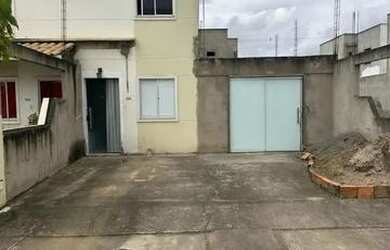 Imagem: A casa em condomínio possui 2 Dormitórios, 1 Banheiro, 2 Vagas