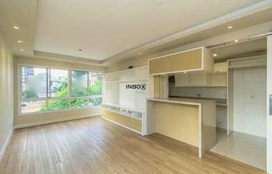 Imagem: O apartamento possui 3 Dormitórios, 2 Banheiros, 2 Vagas na