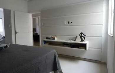 Imagem 8: Casa a Venda. Churrasqueira, Ar-condicionado, Guarda roupae360m² de Área