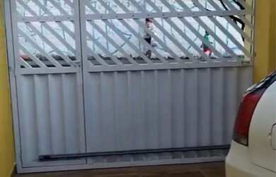 Imagem 2: Alugo casa 900 reais. Varanda, 1 Vaga na garageme2 Dormitórios