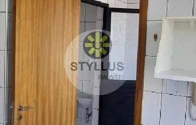 Imagem 11: Apartamento com 03 dormitórios, 01 suíte, sacada, 02 garagens cobertas,...