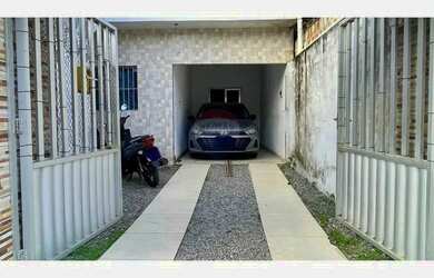 Imagem: A casa possui 5 Dormitórios, 5 Banheiros, 2 Vagas na garagem