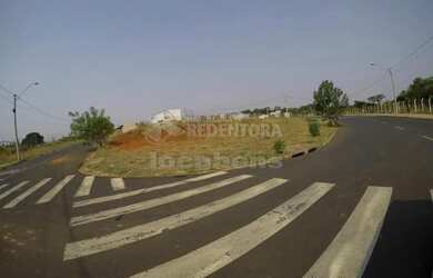 Imagem: O terreno possui 245m² de Área e está localizado em São