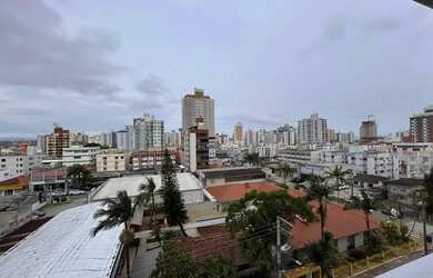 Imagem: O apartamento possui 2 Dormitórios, 3 Banheiros, 1 Vaga na