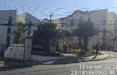 Imagem: O apartamento possui 2 Dormitórios, 1 Banheiro, 2 Vagas na