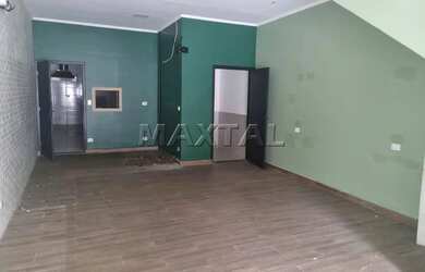 Imagem: Loja de rua na Alfredo Pujol, Santana. Livre aproximadamente