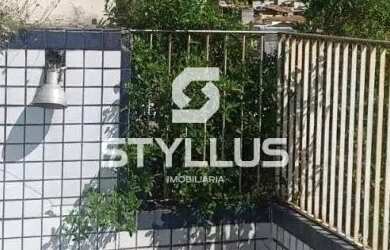 Imagem: A casa possui 3 Dormitórios, 2 Banheiros, 3 Vagas na garagem