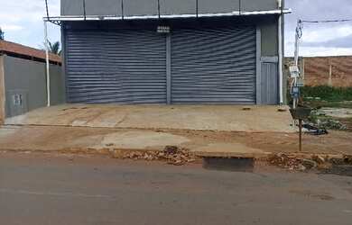 Imagem: O depósito possui 300m² de Área e está localizado em Vila