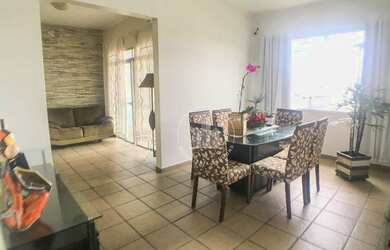 Imagem 2: Casa à venda, 149 m² por R$ 1.180.000,00 - Centro - São José/SC