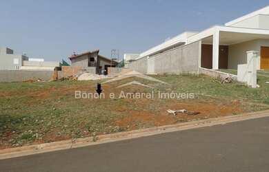 Imagem: O terreno possui 390m² de Área e está localizado em Parque