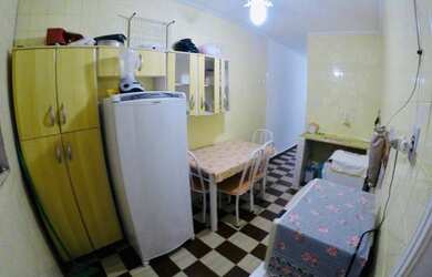 Imagem 1: Alugo ap no térreo Praia Grande praia do forte 600 metros da praia diária...